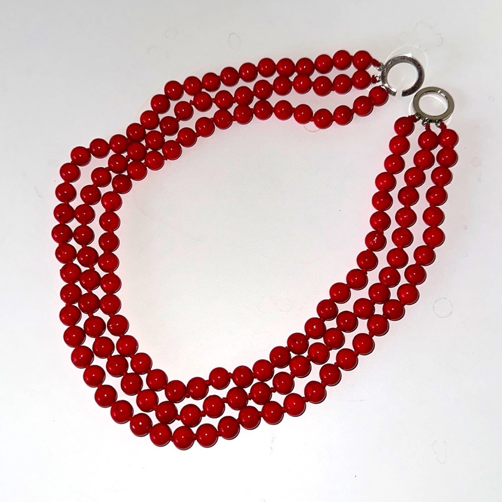Red coral three strand necklace